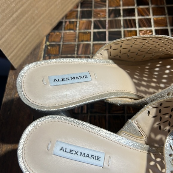 Alex Marie clog mules open toe gold shoes - Picture 5 of 7